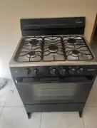 Gas stove