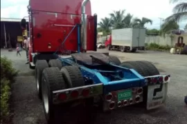 2005 INTERNATIONAL 9200I TRACTOR TRAILER