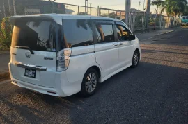 Honda stepwagon spada excellent condition