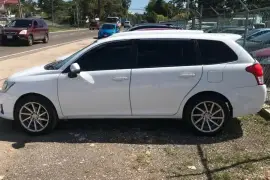 2013 Toyota fielder