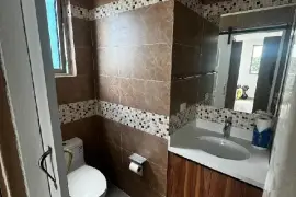 1 Bedrooms 1 Bathroom Apartment