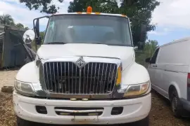 2003 International Water Truck