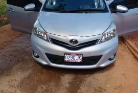 Toyota vitz 2013 button start