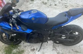 Yamaha r1 2014 for sale with docs