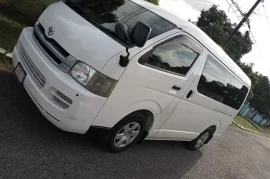 2009 Toyota Hiace