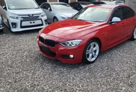 BMW 320I