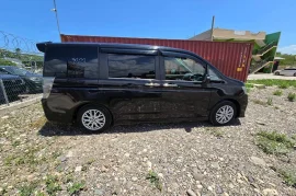 Honda stepwagon spada excellent condition