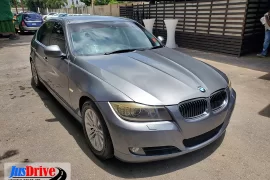 2010 BMW 325I