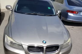 BMW 318I 2010 EXCELLECT CONDITION