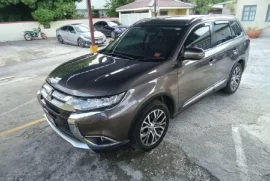 Mitsubishi Outlander 2019