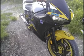 05 Yamaha r6 