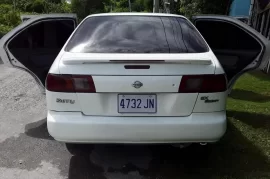 Nissan sunny