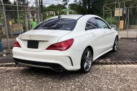 2013 Mercedes Benz CLA 180 ( Newly imported )