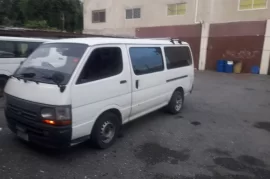 2000 Toyota Hiace Diesel