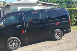 2012 HIACE TURBO DIESEL SUPER GL BUS