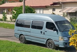 2007 Golden Dragon Hiace