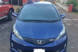 2011 Honda RS